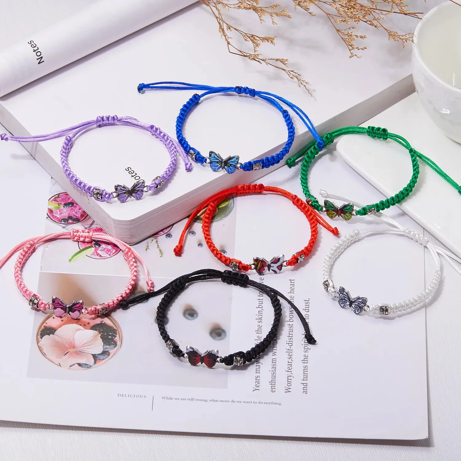 New Simple Handmade Braided String Bracelet For Women Blue Butterfly Adjustable Charm Bracelet Girls Fashion Jewelry Party Gift