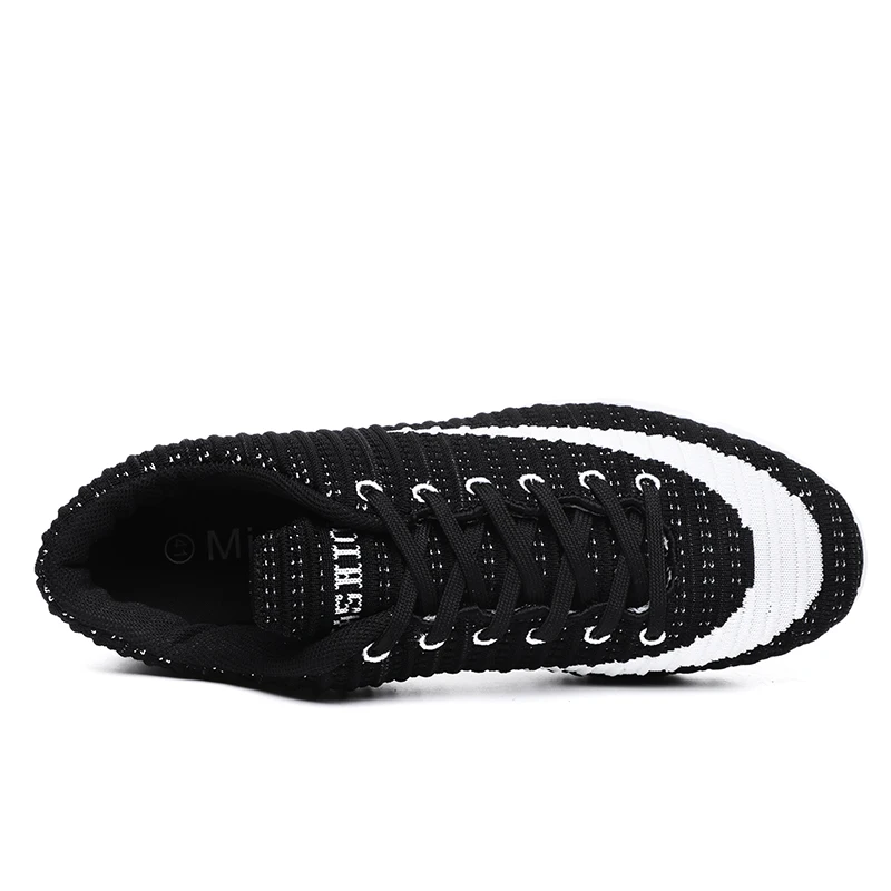 
2019 China Wholesale Mesh Upper Low MOQ Breathable Athletic Sneakers Red Cheap Indoor Soccer Shoes Football 