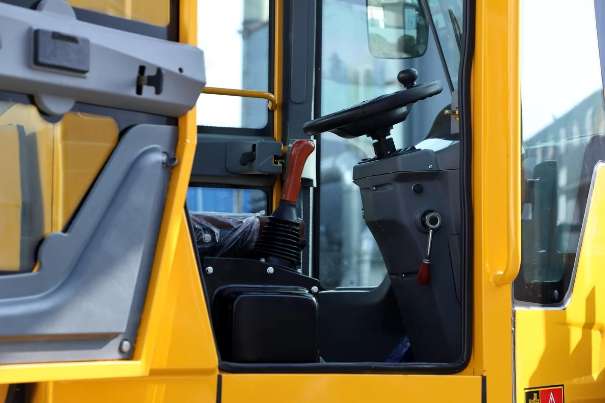 Get the Best Deal on a Mini 1.5-Ton Wheel Loader from China - Various Configuration Options