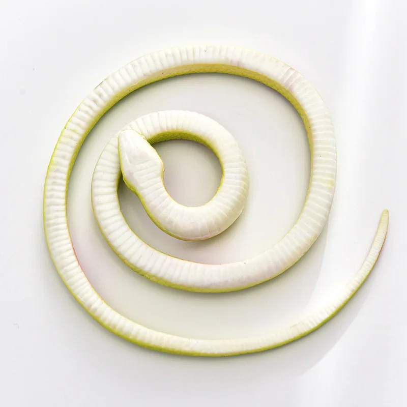 Factory wholesale 75cm environmental protection rubber snake Halloween spoof trick toy snake