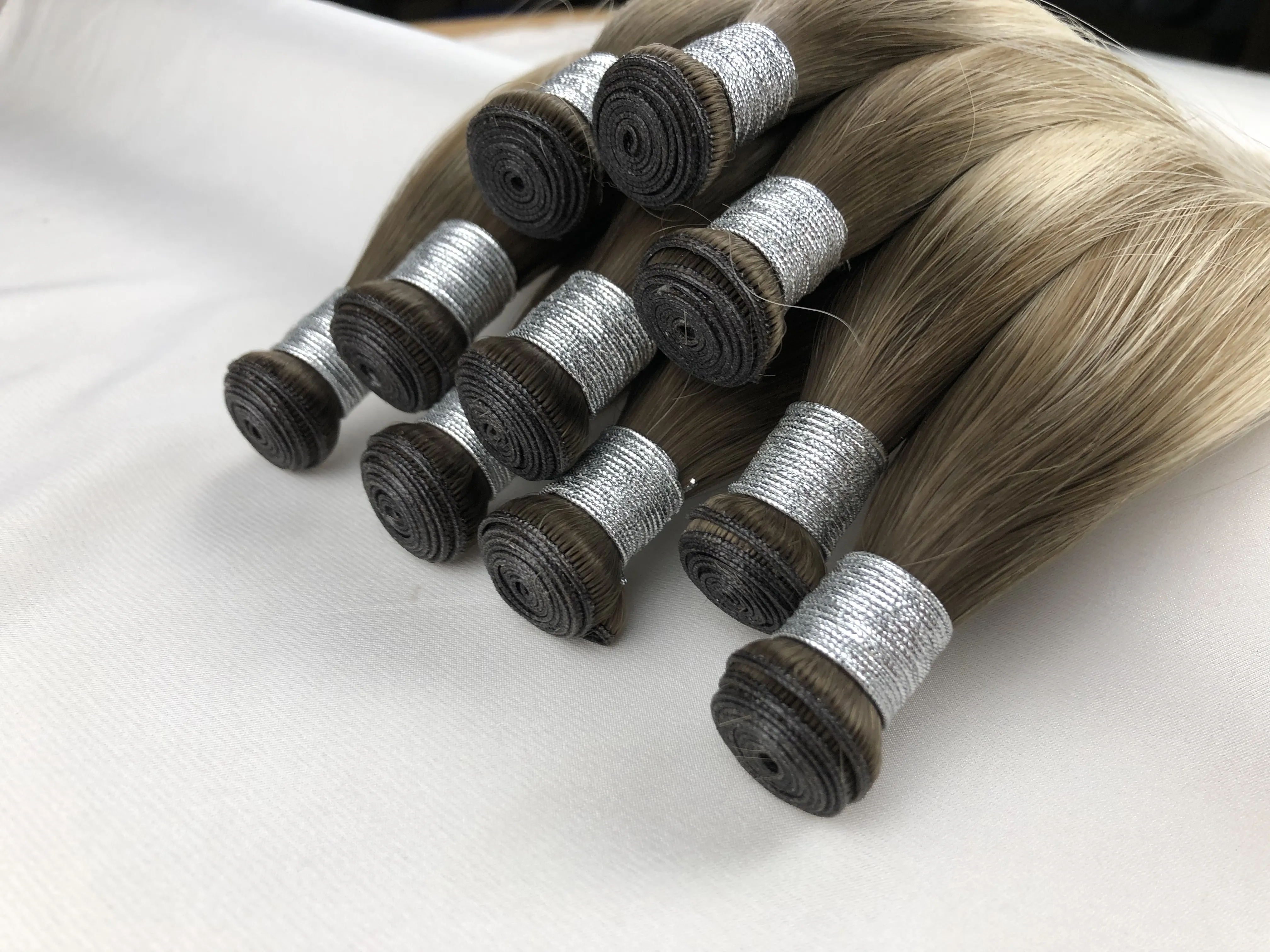 Competitive Price Russian Thin Invisible Hair Weft Double Drawn 100% Human Hair Genius Weft