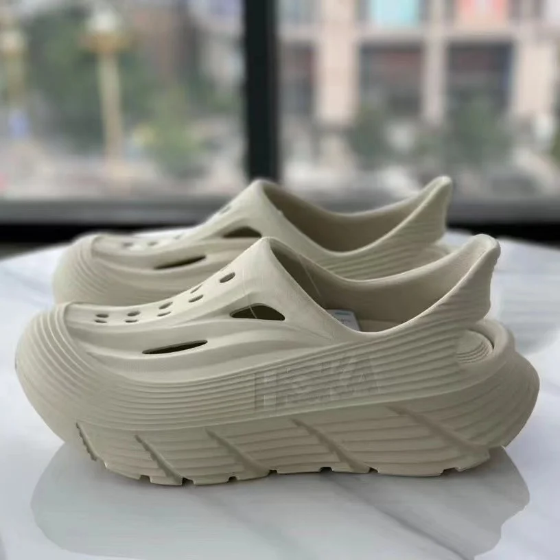 Best Quality Cool Breathable Summer Men Shoes Wholesale Leisure Fashionable hokas Slippers Sandals Polyester Upper Material Toe