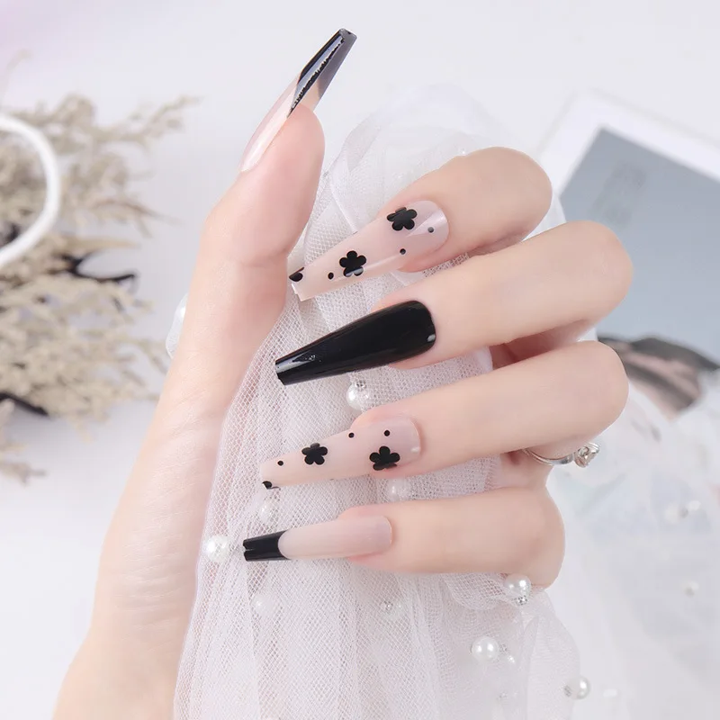 The latest style of European and American Ballet Fake Nails long coffin shape press on nails Black and light pink nails