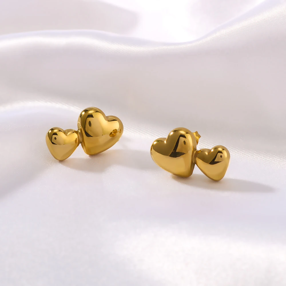 Женские серьги с двойным сердцем 18 карат