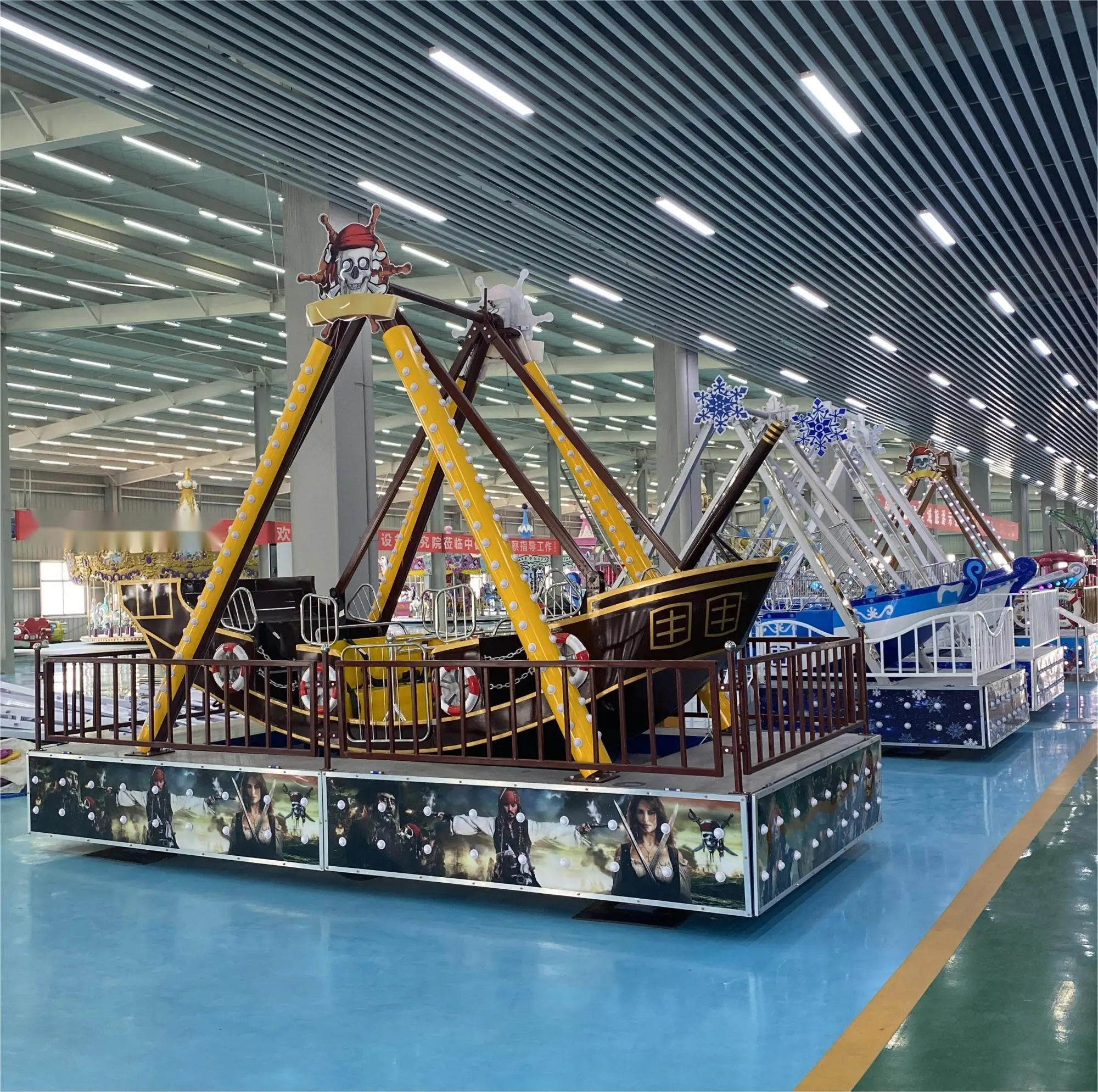 Оборудование для парка развлечений на открытом воздухе мини-карнавальные аттракционы трейлер пиратский корабль лодка месть качели в парке