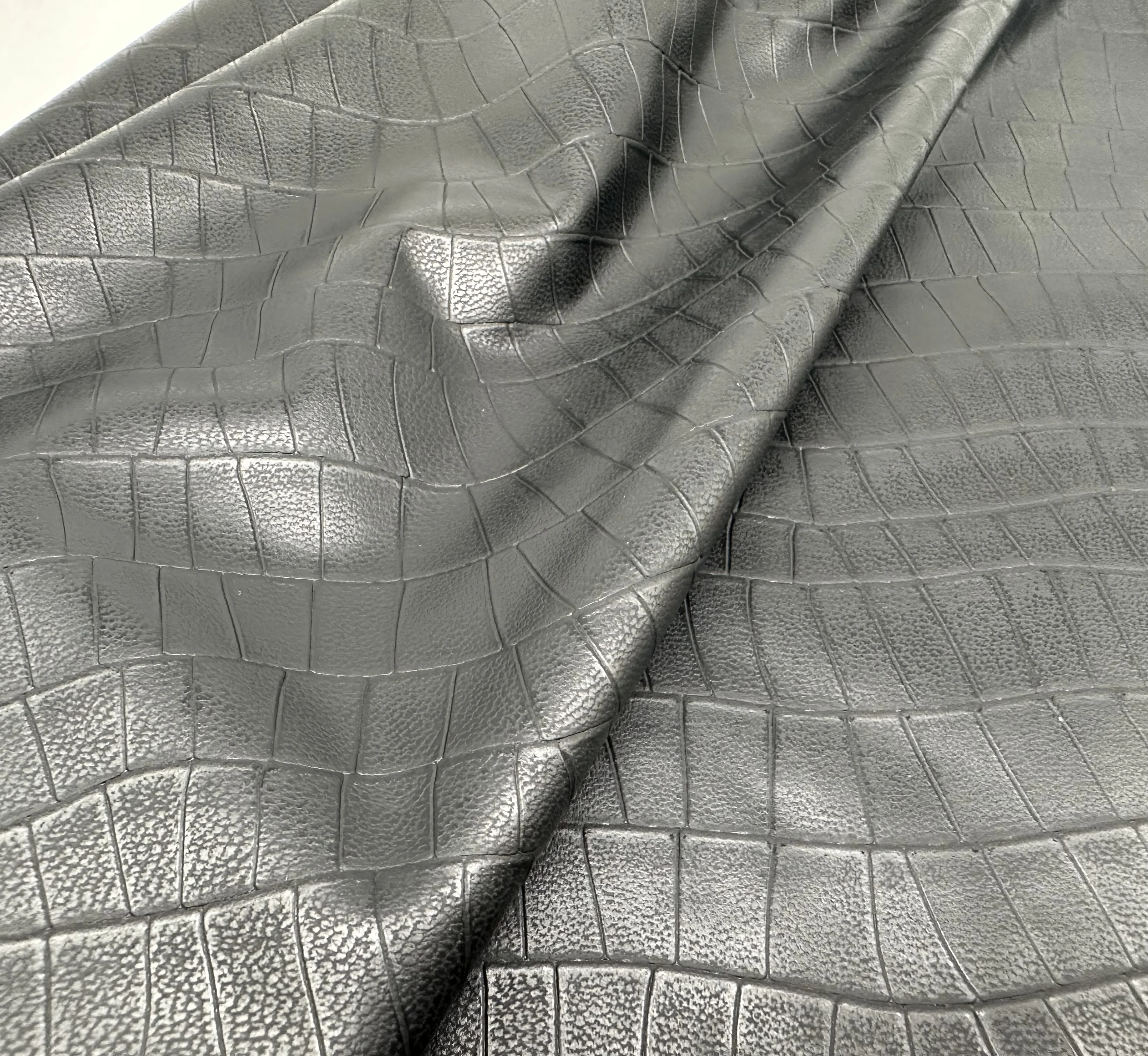 2023 Fashion Leather 4 Way Stretch Pu Faux Leather Regular Crocodile Skin pattern Female Garment Clothing Trousers For Women