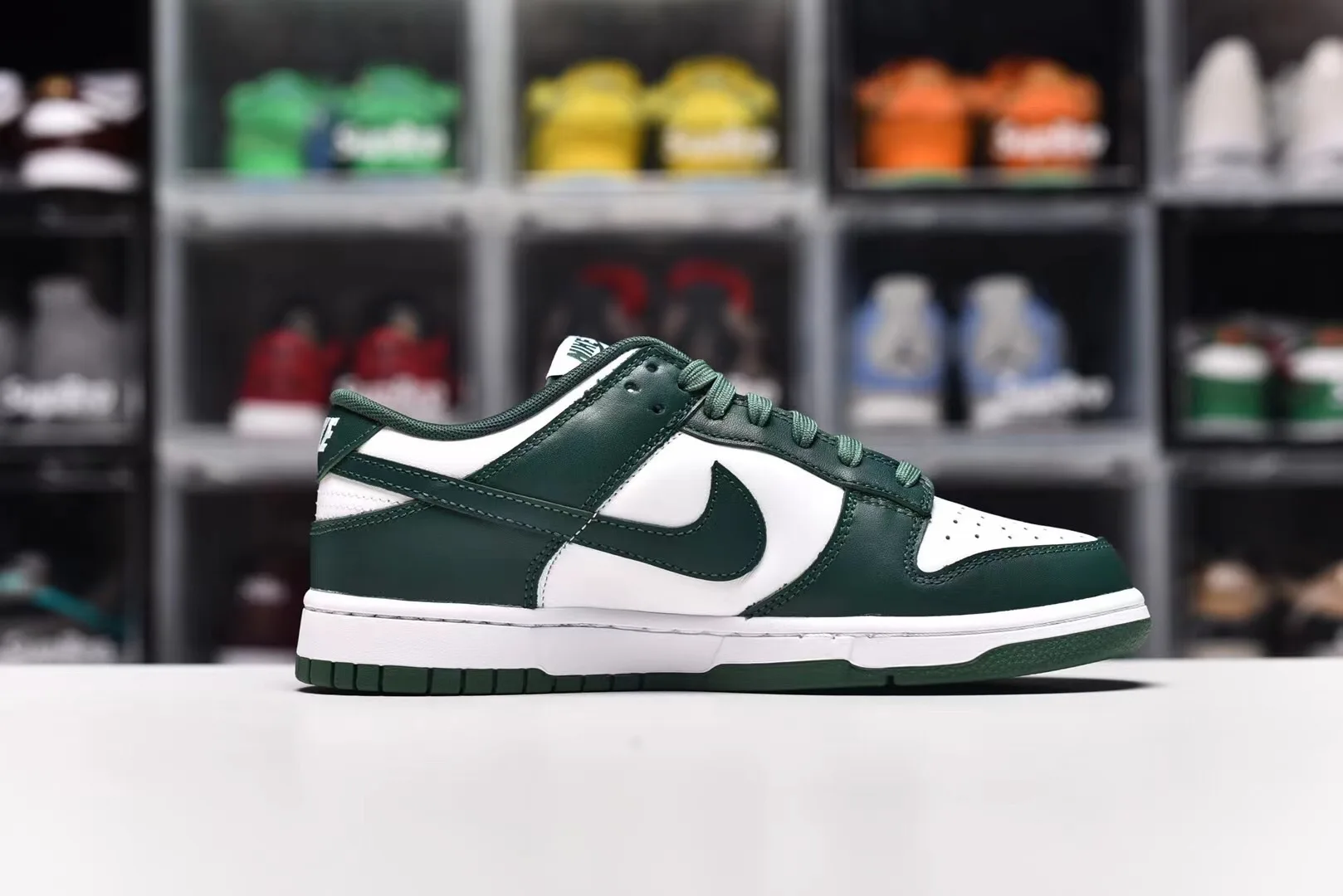 Мужские и женские кроссовки SB Dunk низкие белые Зеленые для скейтборда спортивная обувь белого цвета