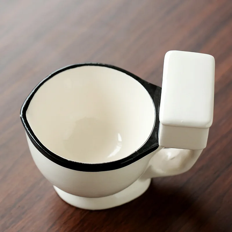 LOW MOQ trickery stool toilet cup novelty ceramic coffee mug spoof water cup creative Mug