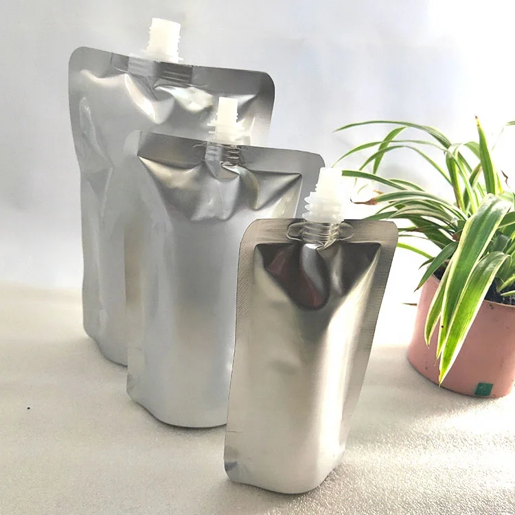 High quality Custom Printing Resealable Stand Up Spout Pouch 500ml Aluminum Foil Bag For Skin Care Cream Liquid Packaging Bag