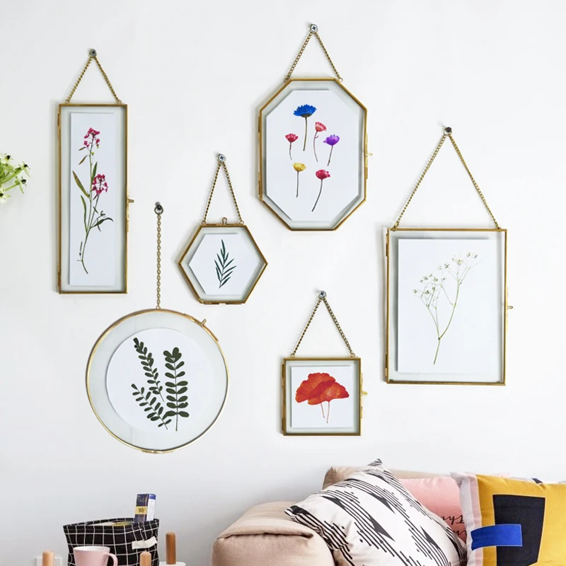 A variety of shapes hanging wall glass frame photo memorial, brass + glass material