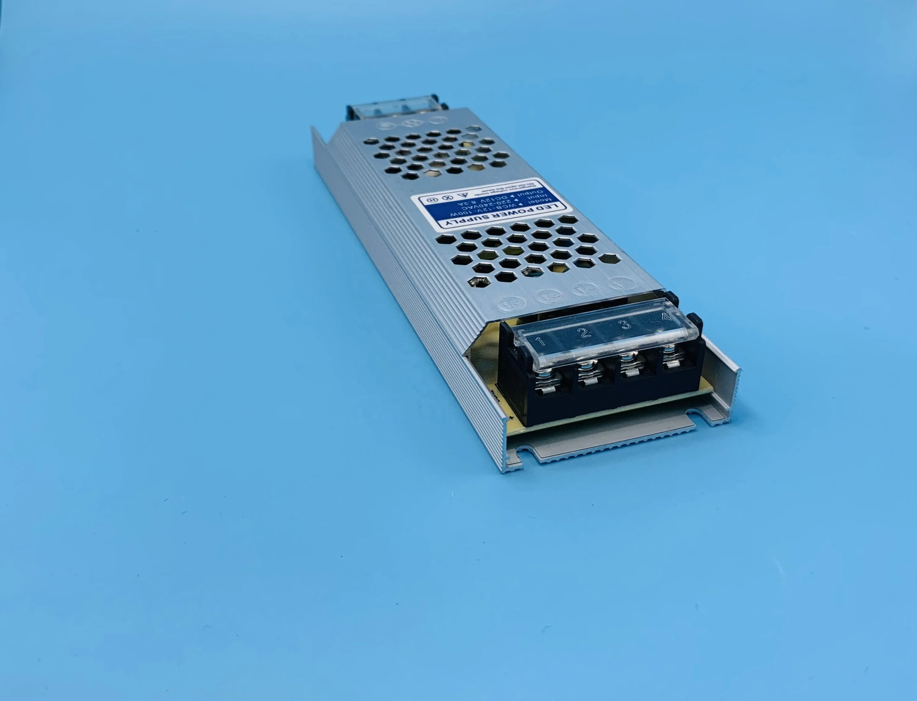 CE RoHS Factory OEM ODM LED Lighting CCTV 8.4A Thin Power Supply 12V LED Driver 100W