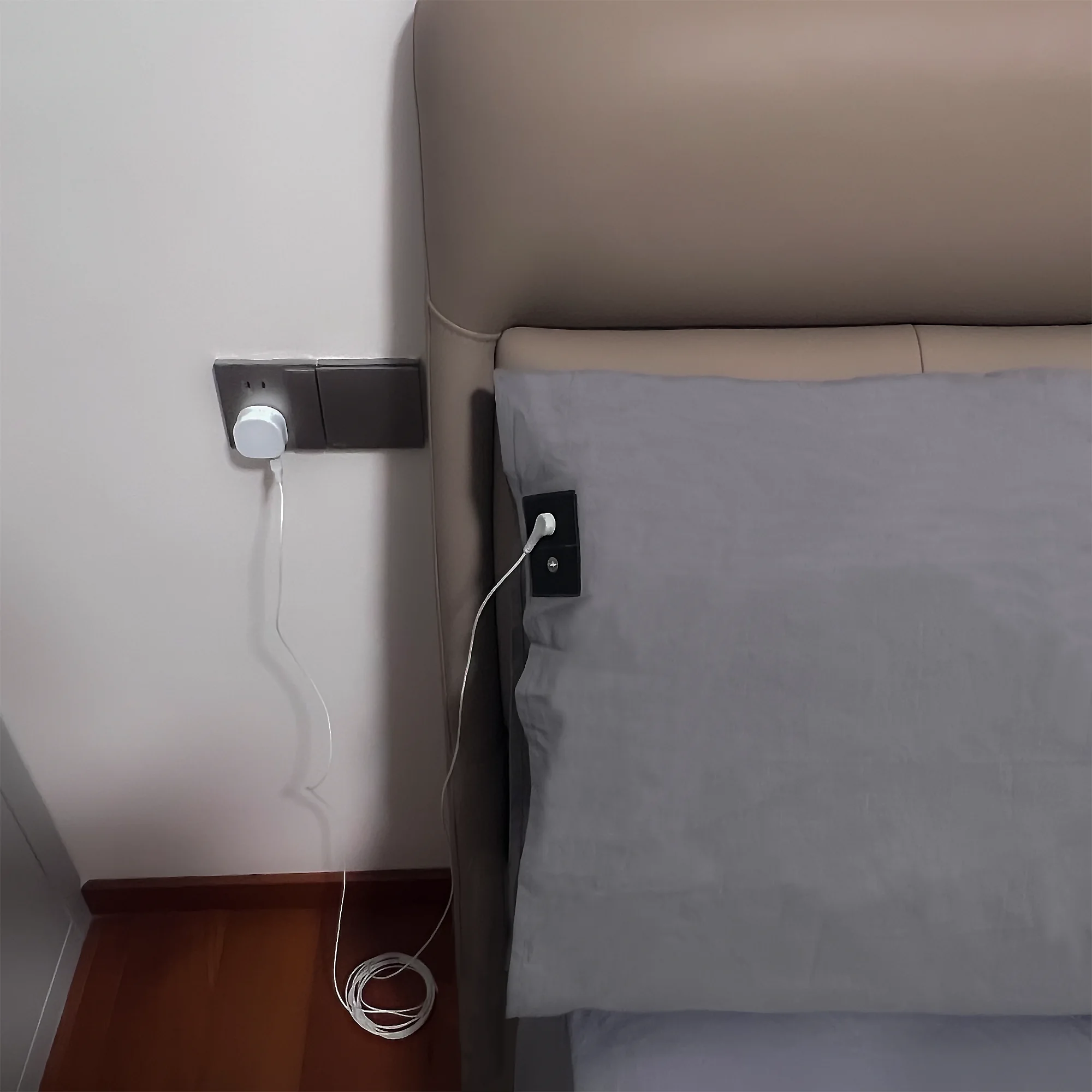ESD Grounding Pillowcase: Soft Cotton Material for Enhanced Comfort and Static Protection, Gray