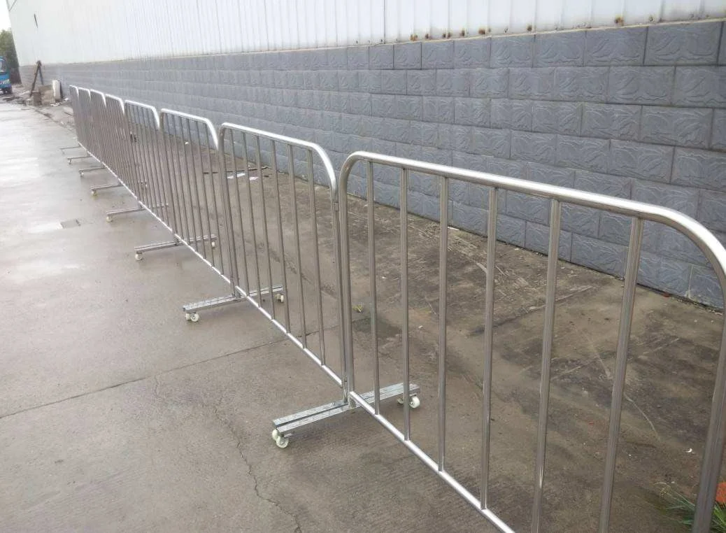 Customized Metal Galvanized steel security crowd control barrier panel/ Portable Barricades / Temporary Fence