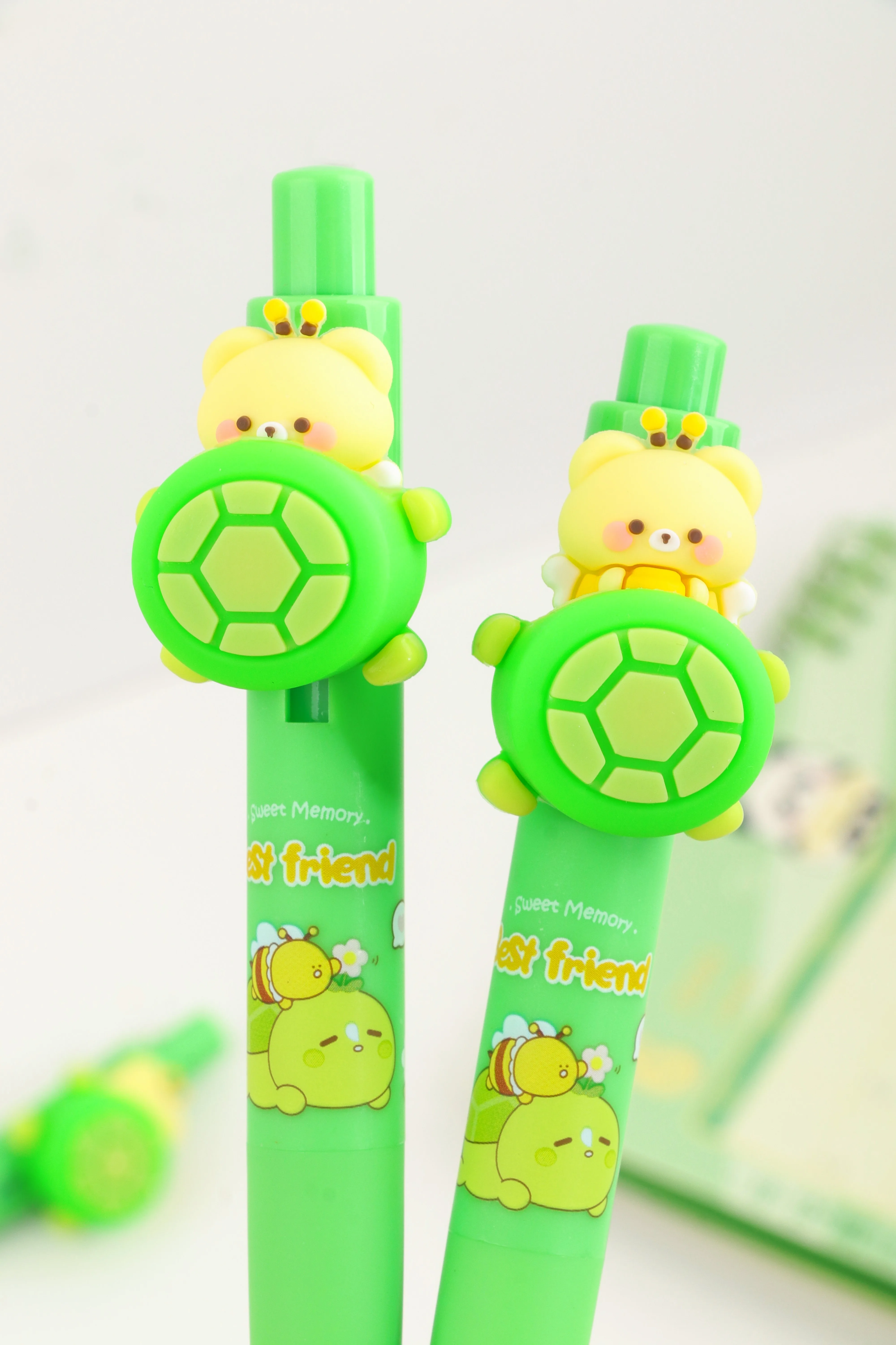 KUKI Creative Novelty Gift Plastic Decorative DIY Beaded Pens Ballpoint Gradient Turtle Pens