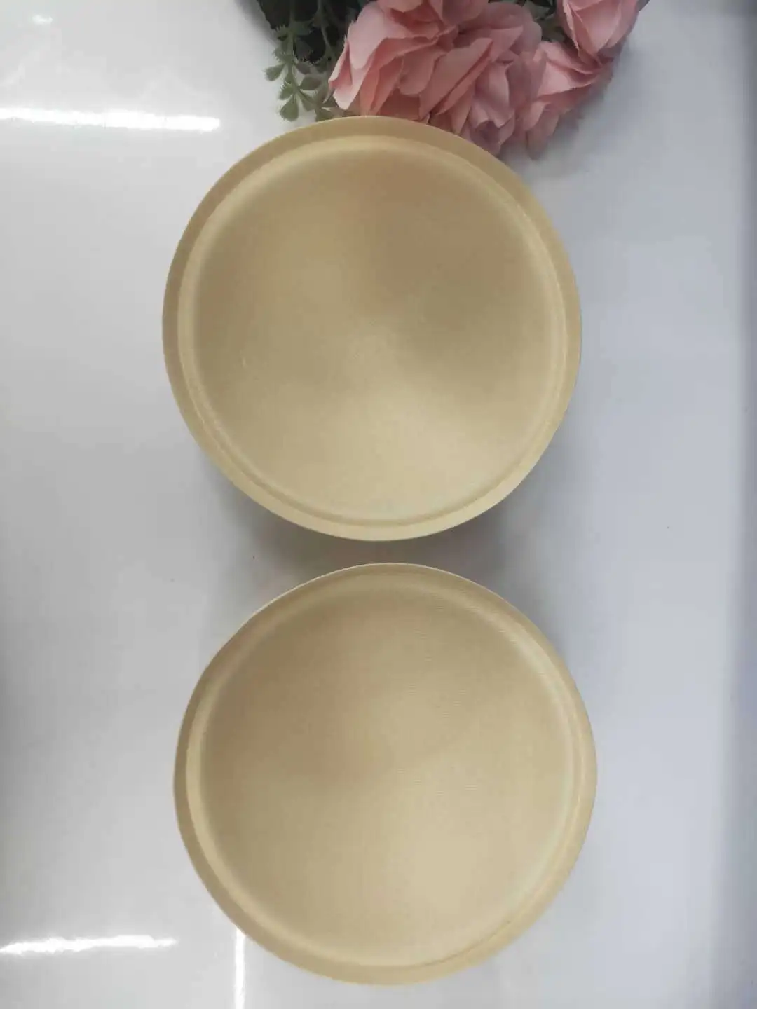 Manufacturers direct round cup inserts bra underwear swimsuit sponge chest pad bra soft cotton   Sealing side