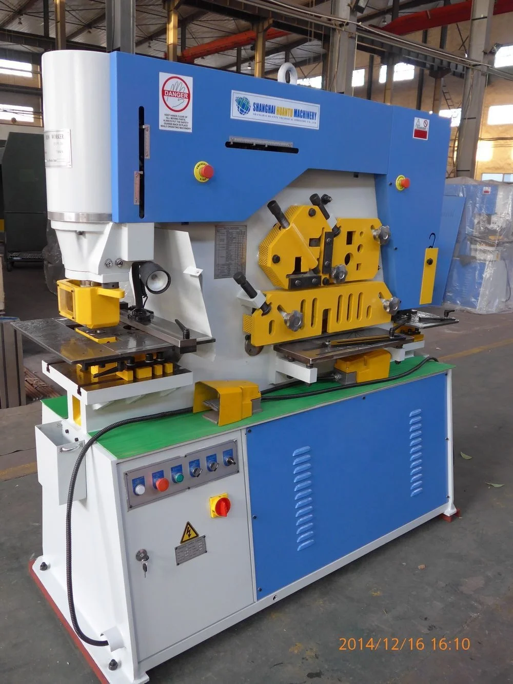 Huantu Hydraulic Iron Worker, Ironworker, Bending and Shearing Machine