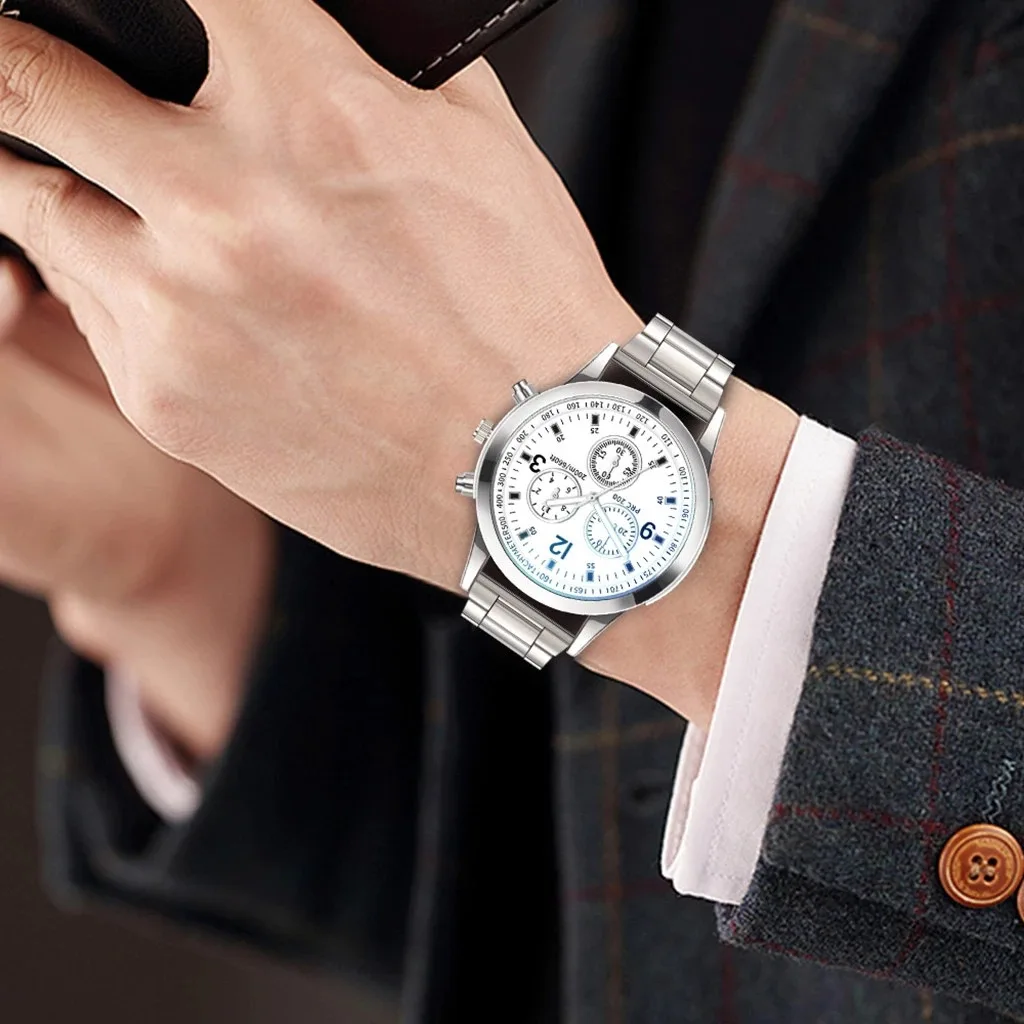 Wholesale Three Eyes Six Needles Luminous Pointers Business Decoration Thin Stainless Steel Quartz Watches Custom