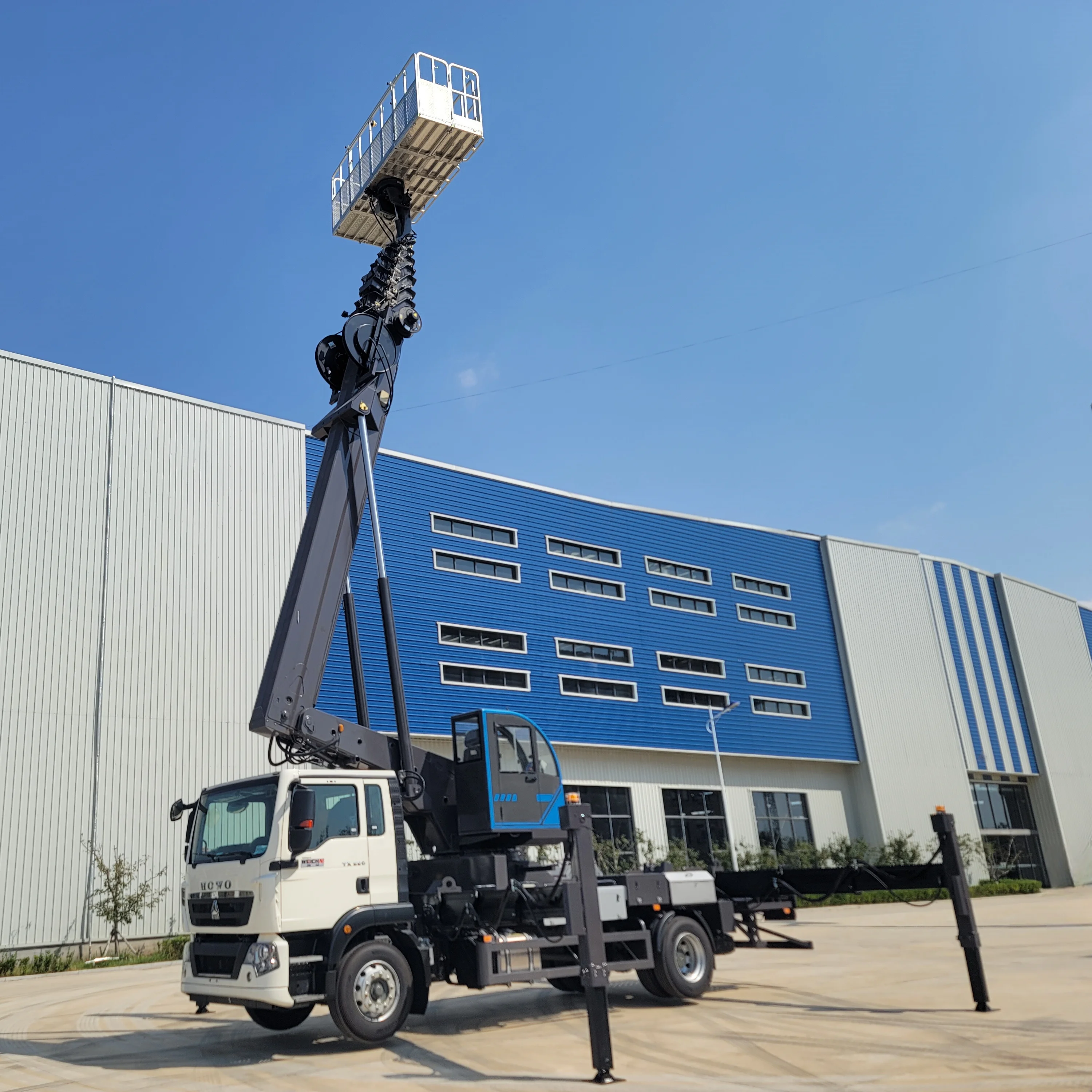 China sign bucket trucks factory JIUHE light bucket truck 21m 23m 25m 29m 38m 45m traffic bucket truck for sale