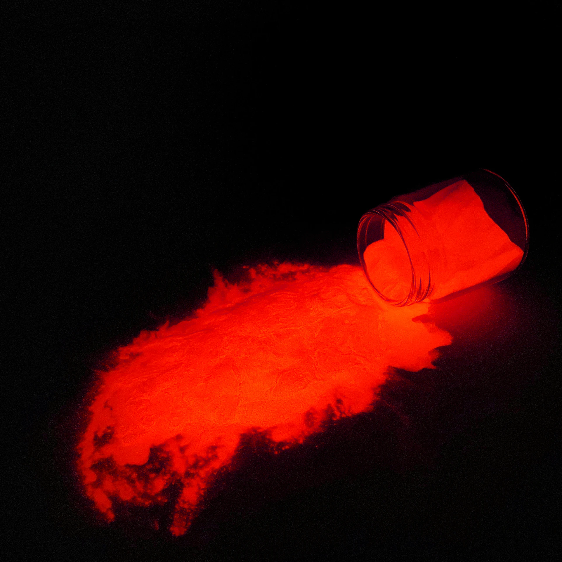 Glowing pigment red glow in the dark powder free samples discount phosphor powder