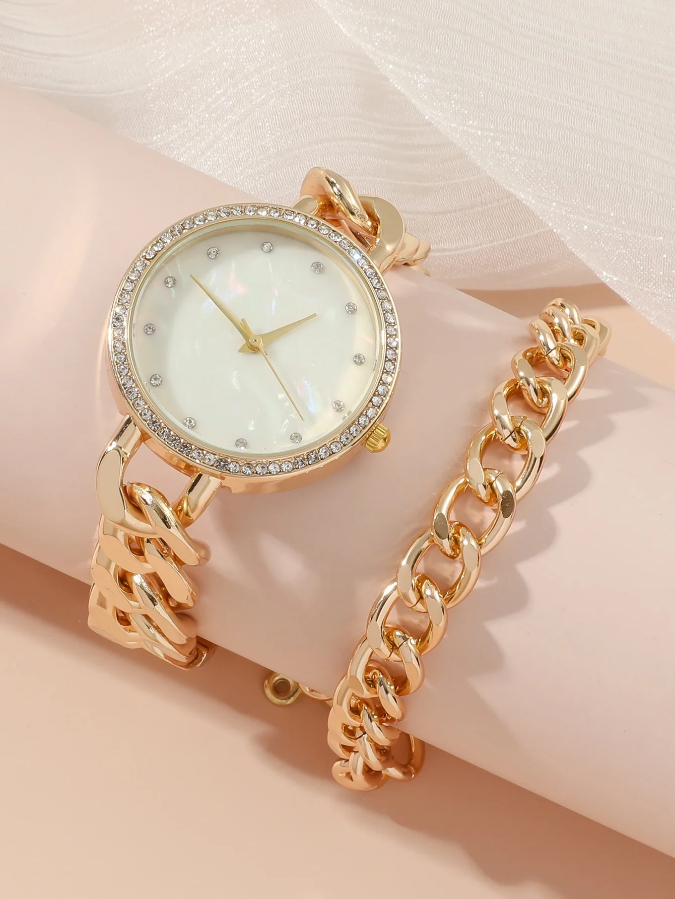 Hot sell Fashion 5 pcs women watch gift set luxury quartz watches for lady with box watch