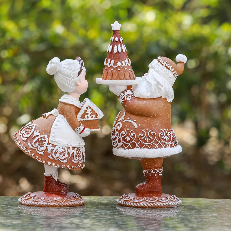 2023 Christmas tabletop dessert house tree resin small gingerbread decoration Mr. and Mrs. Santa Claus figurine resin  figurine
