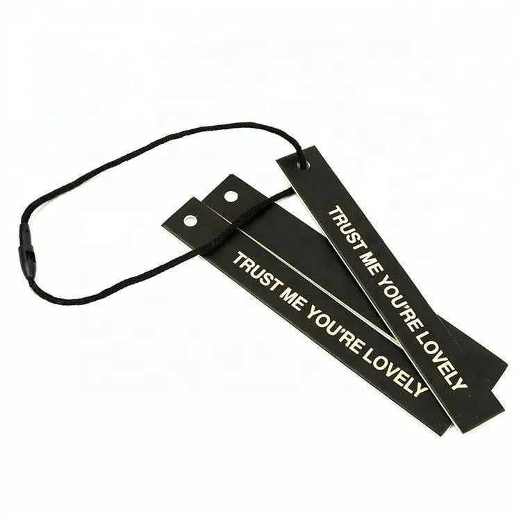 Дизайнерские черные подвесные бирки для одежды с трафаретной печатью