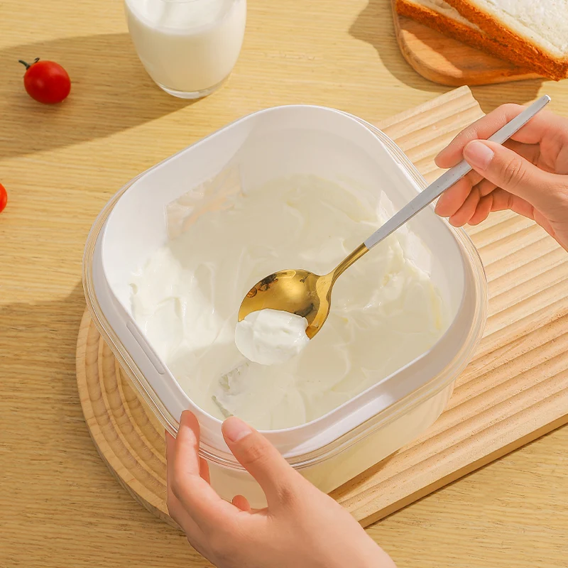 Thick Yogurt Maker Gadgets Cheese Strainer with a Fine Mesh and Lid Leak Proof Yogurt Whey Separator Yogurt Maker Filter