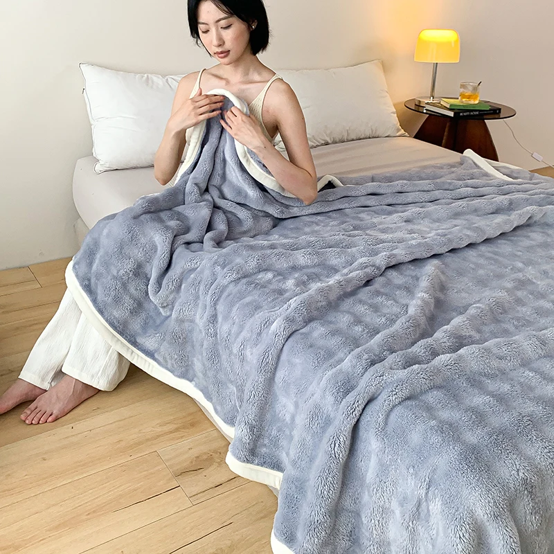High Quality Autumn/Winter Warmer Blanket Nantong 100% Polyester Luxury Breathable Soft Blanket