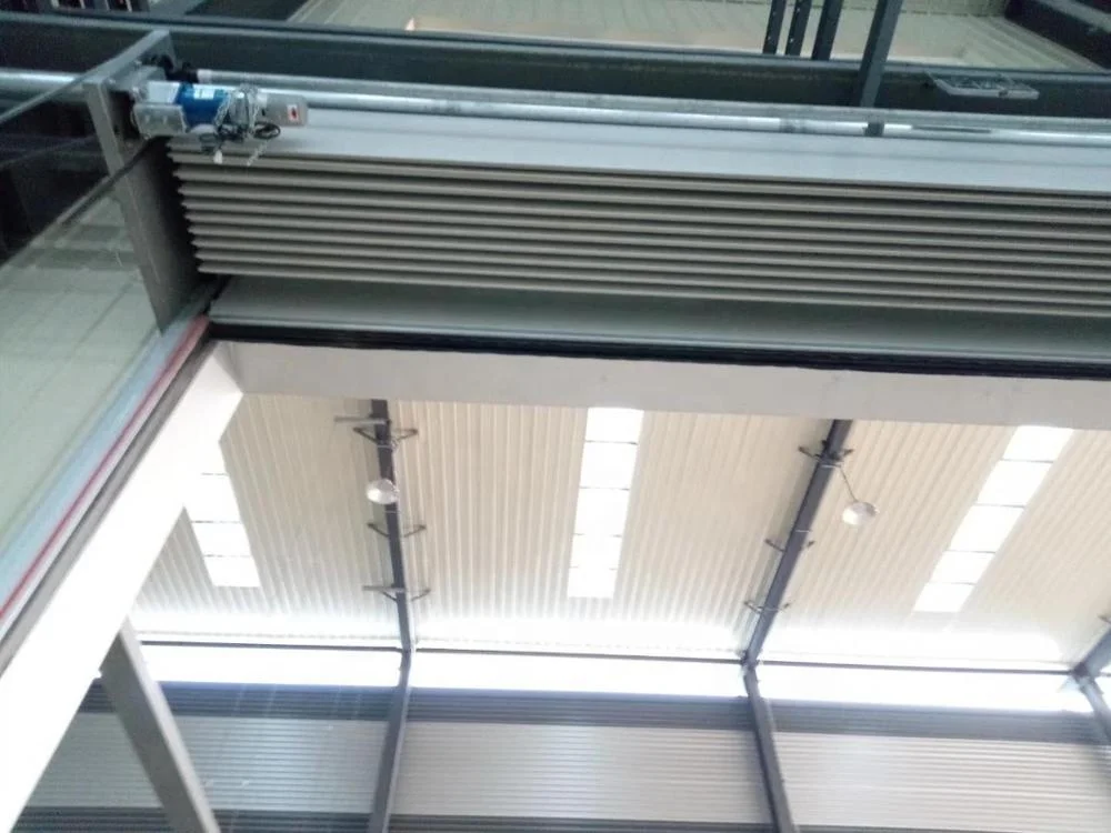 China Manufacturer High Design Aluminum Steel Stacking Door Aytomatic Safe Door