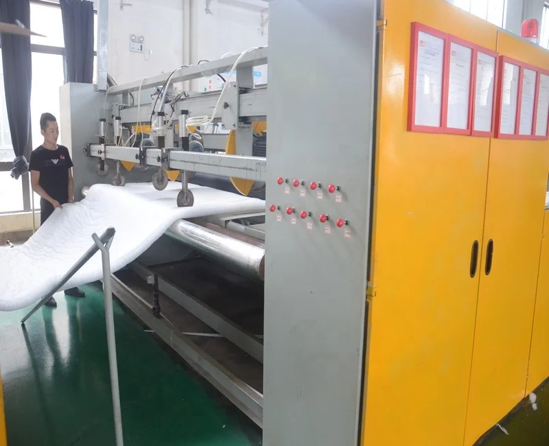 Nonwoven spray chemical bonding thermal insulation polyester wadding making machine