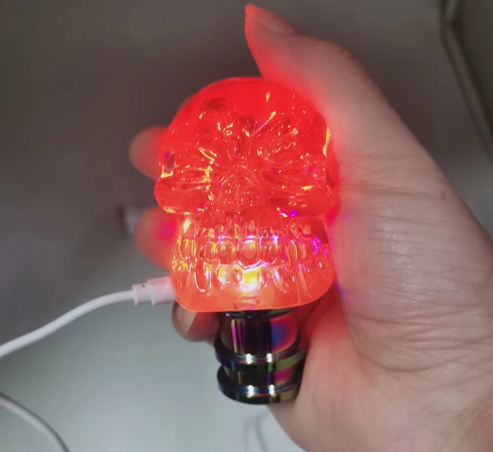 Universal Skull Gear Shift Knob Aluminum Alloy Acrylic Head Lever Auto Parts Big Tooth Ghost Skull Shifter Knob Car Accessories