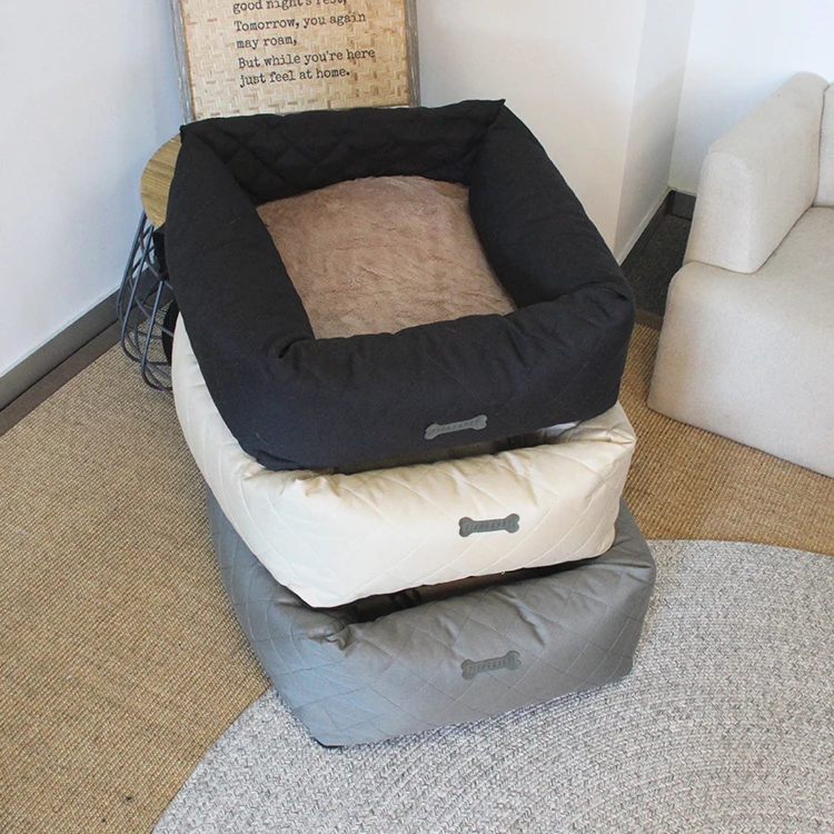 PET934 Wholesale Luxury Beige dog car seat Waterproof Detachable 2 In 1 dog car seat cover for pet cat travel