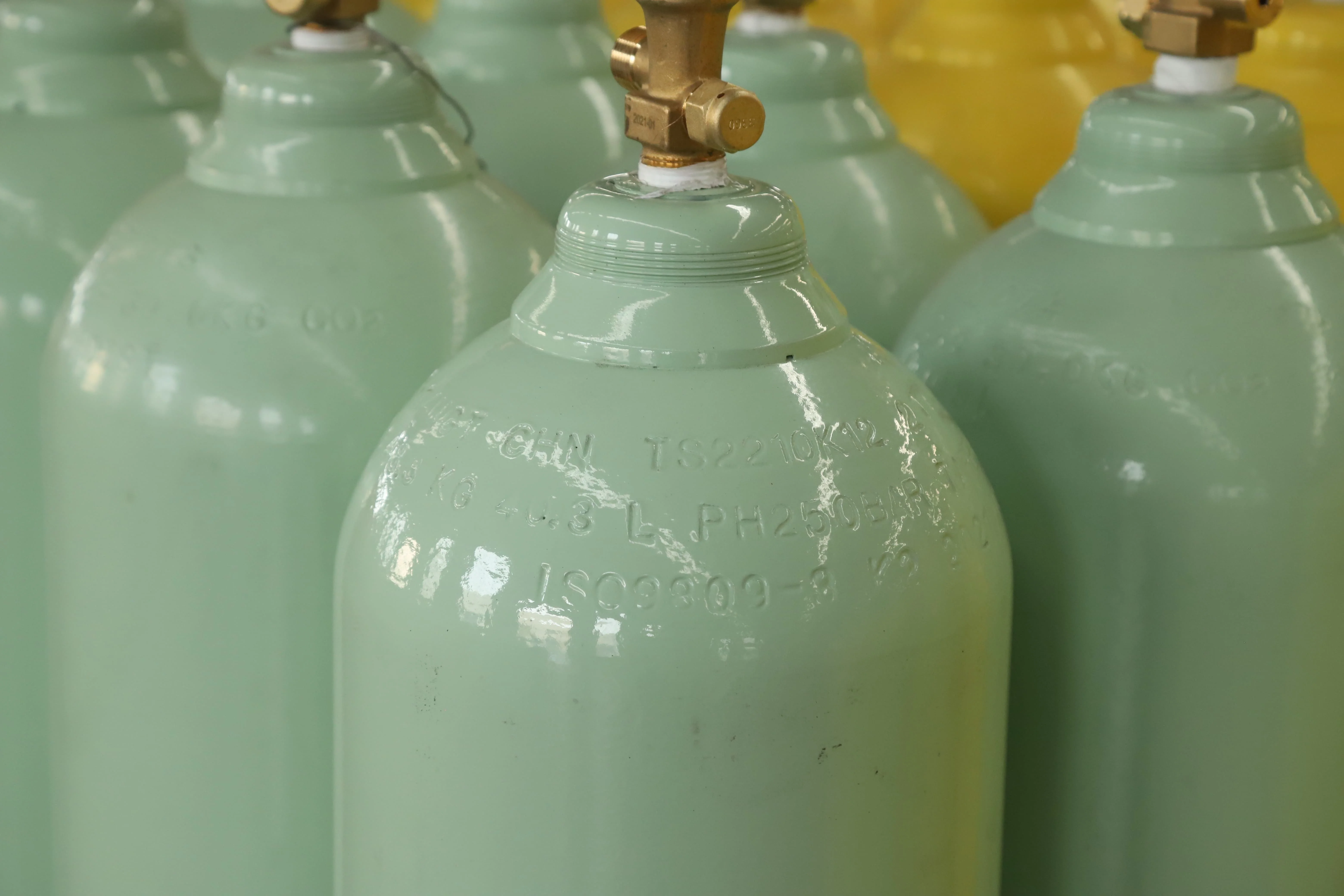 175L 195L 210L Large Capacity Cryogenic Liquid Co2 Storage Tank For Gas Cylinder Filling