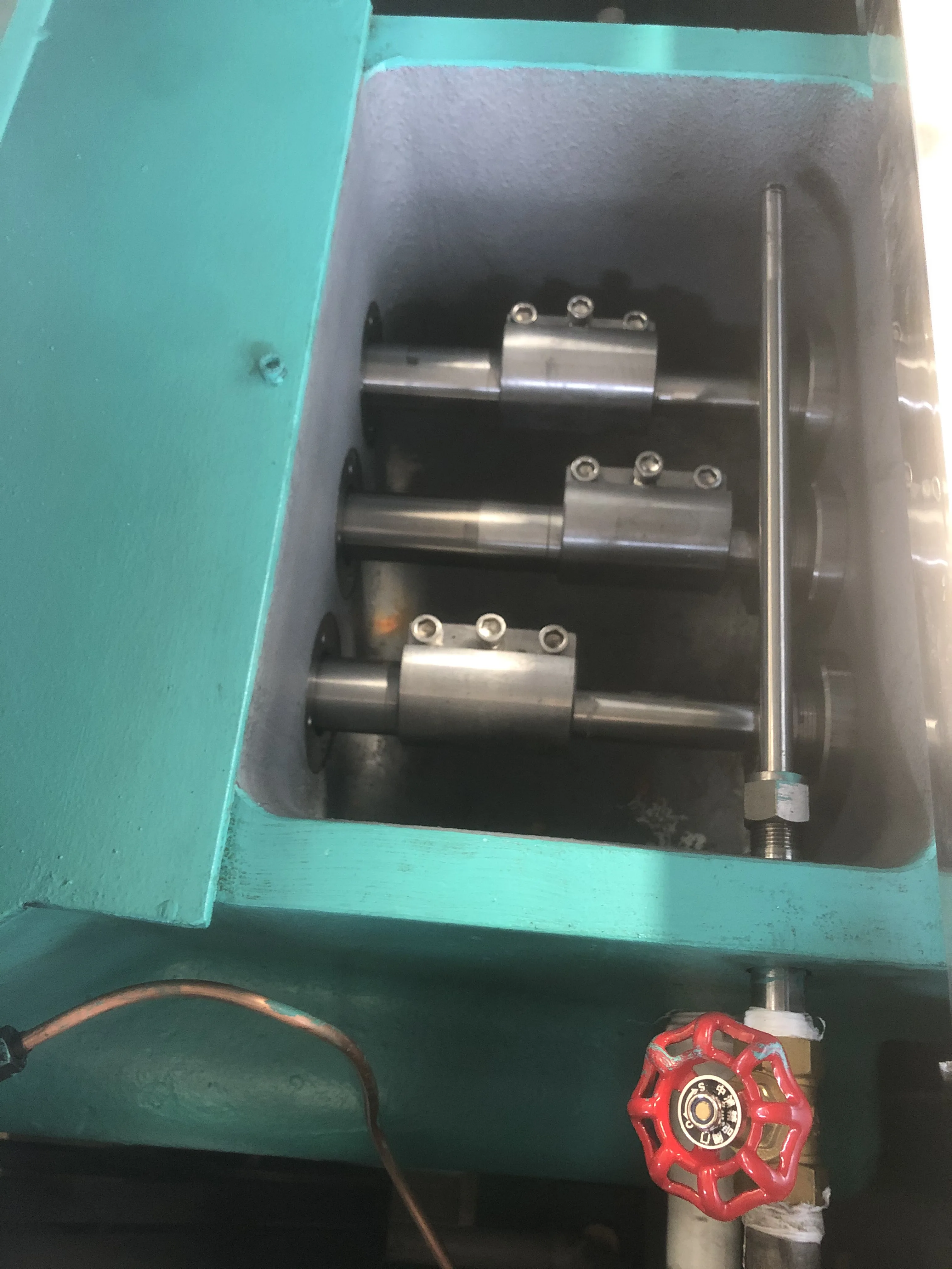 Small line egg products and large scale milk homogenizer lab