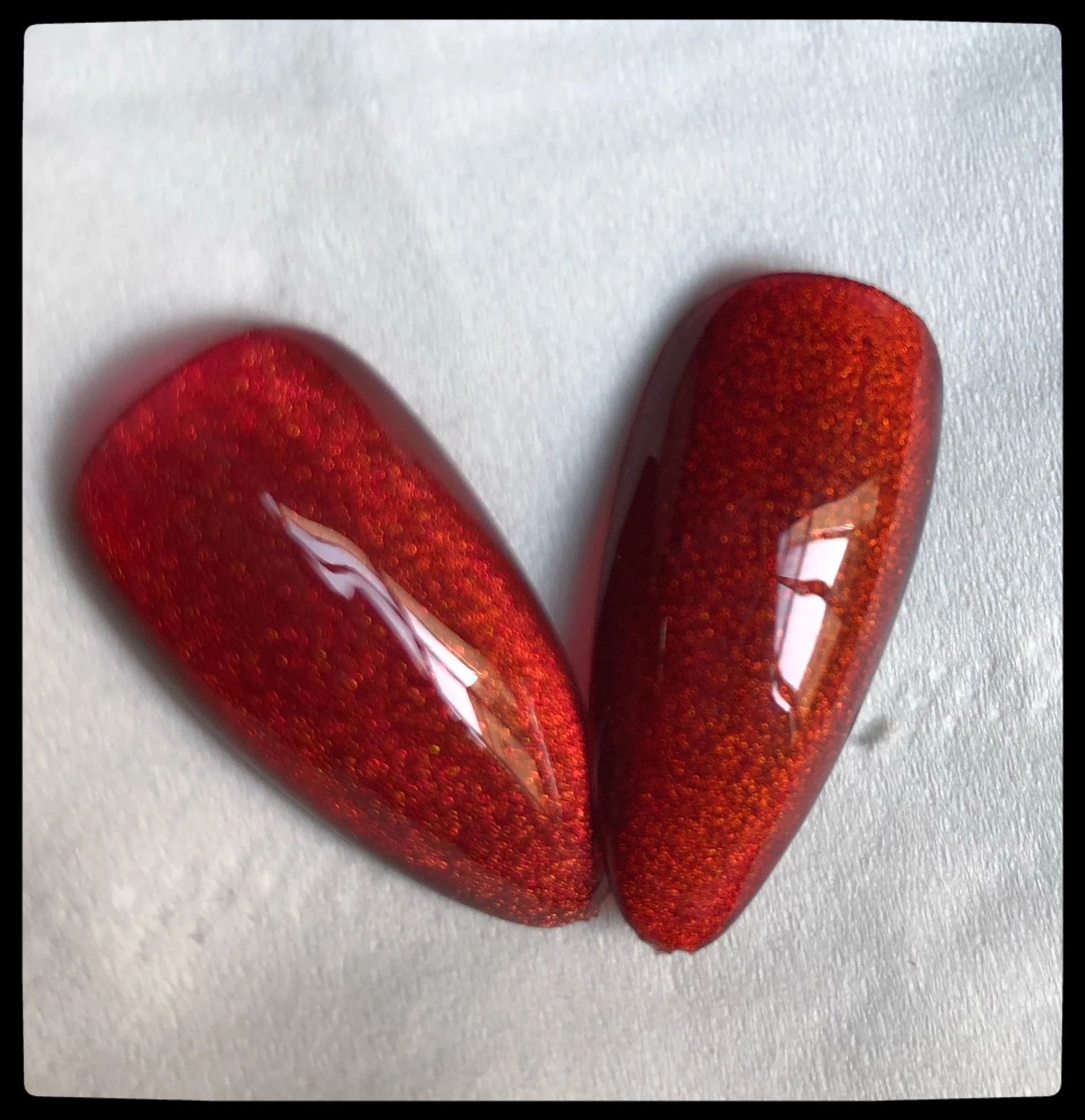  Yidingcheng factory New Hot Aurora Diamond Red cat eye Гель-лак для ногтей 2 вида