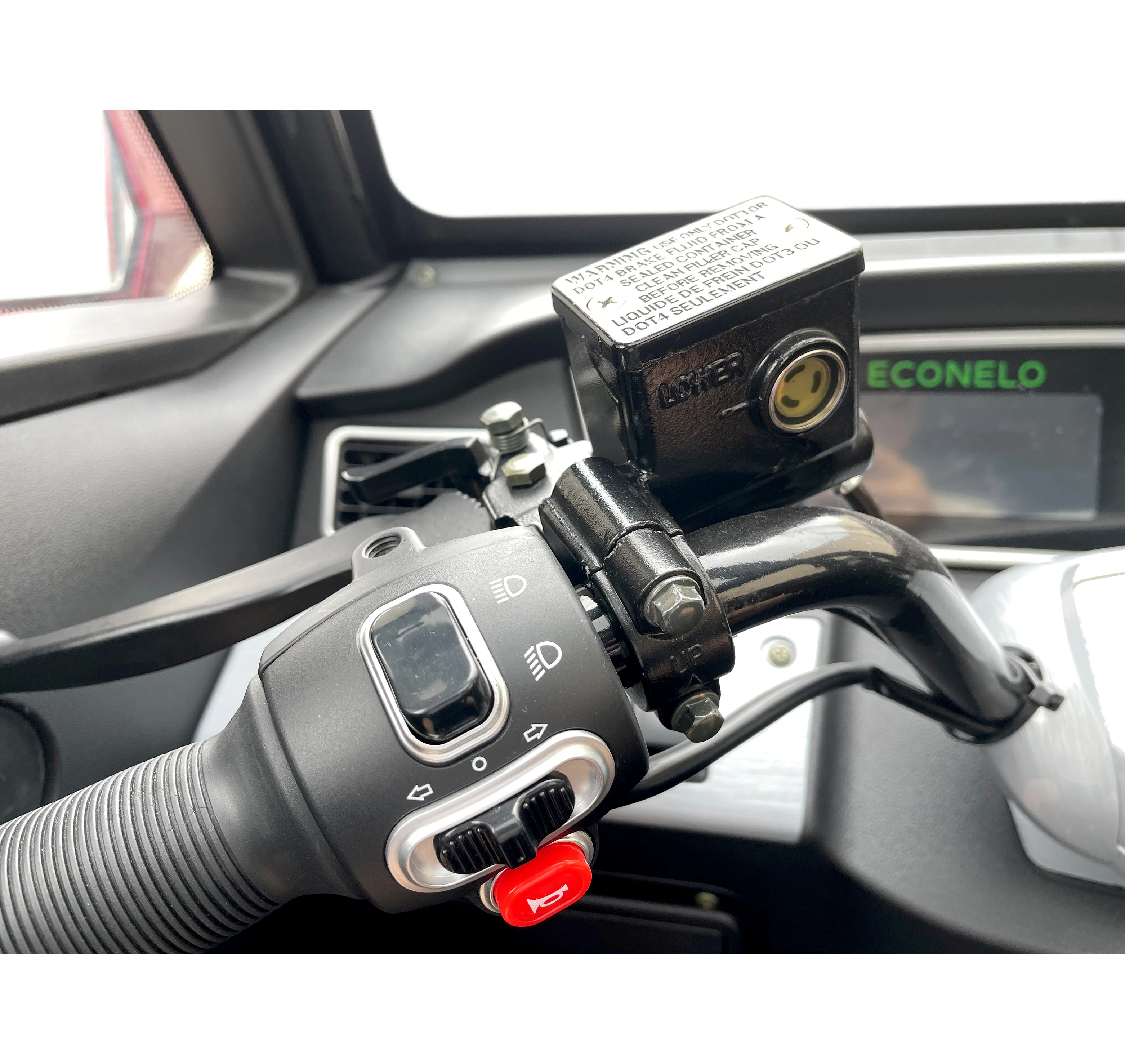 120/70-12 Fat Tire Rickshaw 60V 750W 21AH OEM Pedicab Passengers EEC 3 Wheels Adult Electric Tricycles