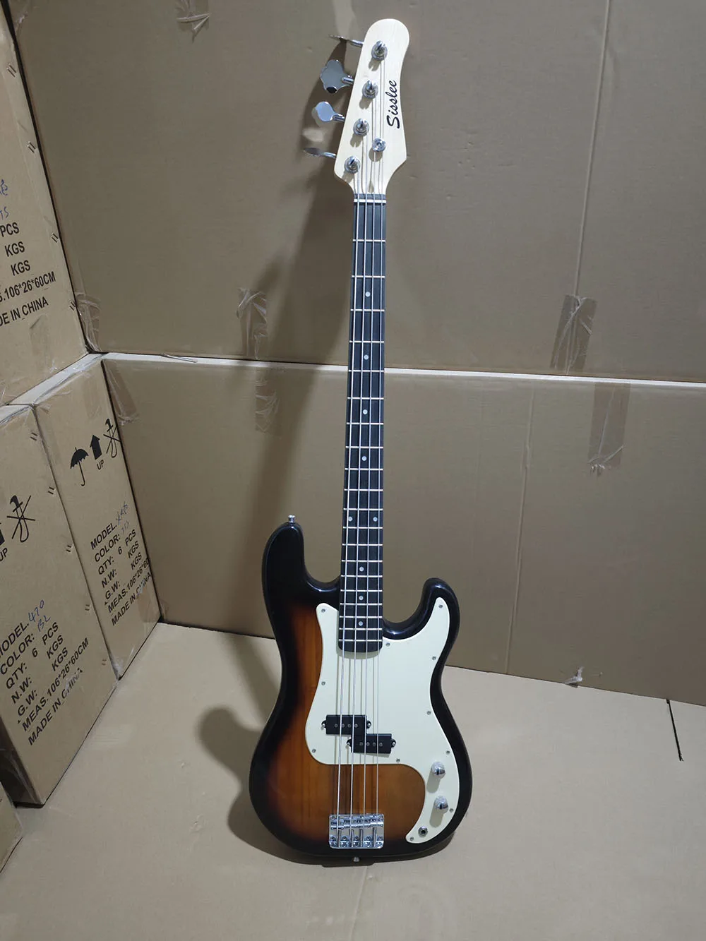 5 Strings HH Pickup Bass Guitar Kit Electric Bass Guitar 2v2t From China Factory