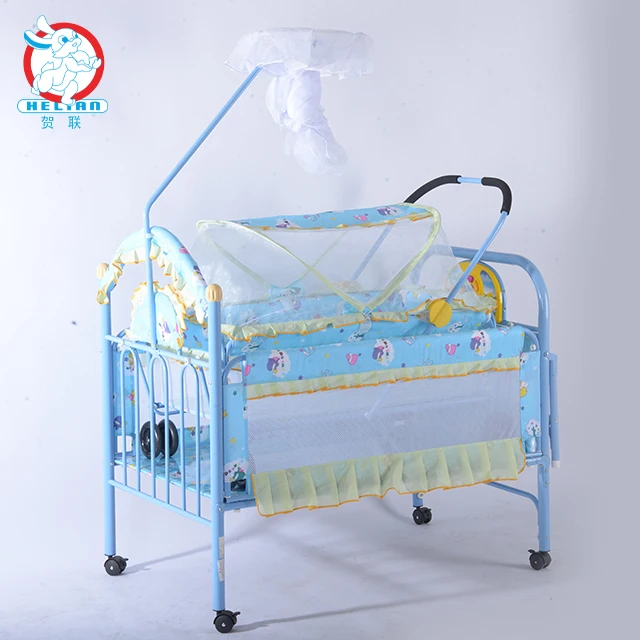 BLM Multifunctional newborn cradle bed board can lift travel baby mobile cot with wheels