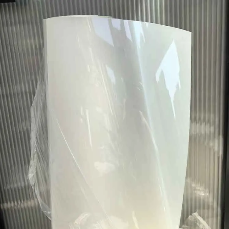 Jinan Powerful Pet Coated Composite Laminating Film Prevent Corrosion Laminating Film