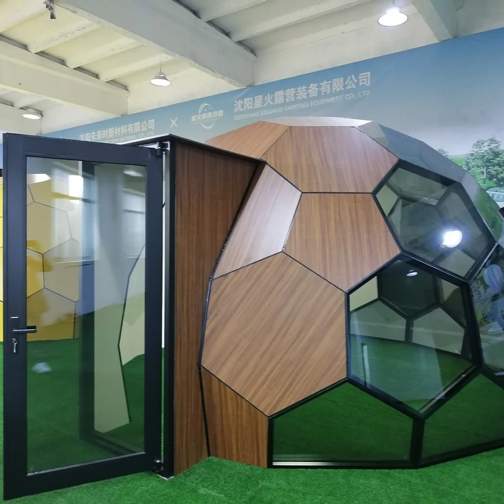 Outdoor Glass Igloo Dome House With Aluminum Frame And Glass Cover for Restaurant and Luxury Glamping Hotel