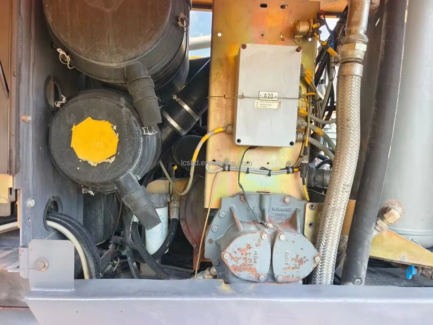 Used Atlas Copco Hydraulic Surface Drill Rigs ROC D7 D45 D55 Drilling Rigs