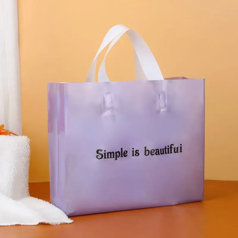 China Supplier Wholesale Durable Waterproof Shopping Gift Clothing Packaging Plastic Bags