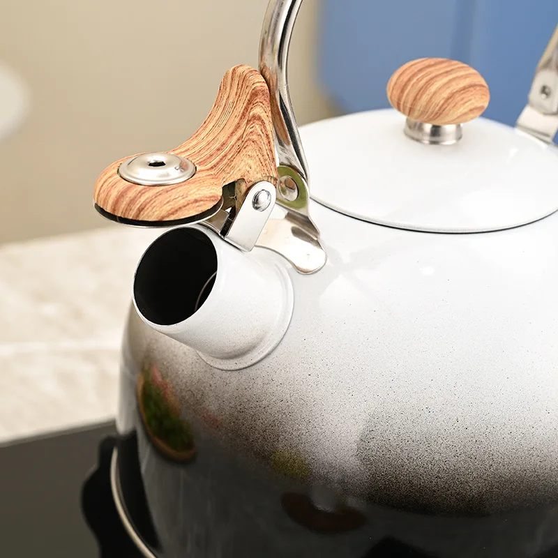 Hot selling household 2.5-liter stainless steel whistle kettle teapot electric stove gas stove kettle