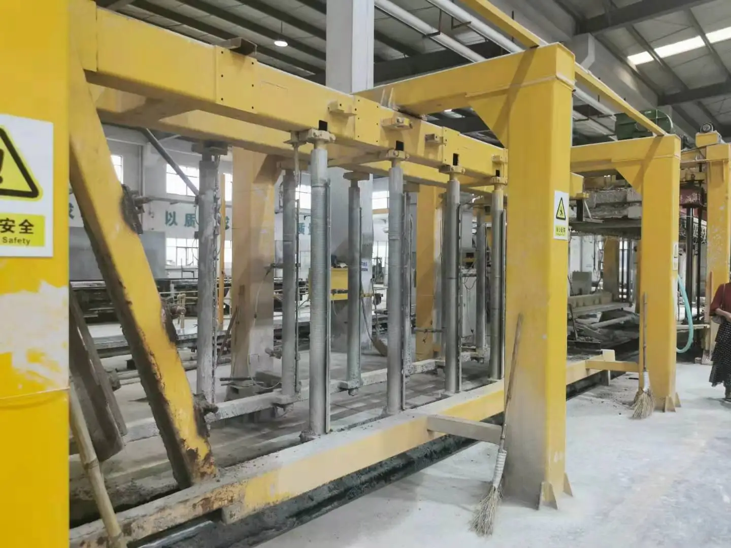 Mini AAC Production Line Autoclaved Aerated Concrete Plant