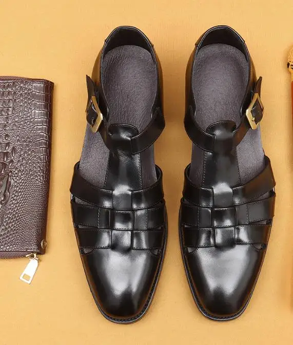 2024 new top layer cowhide summer business flat leather sandals belt men hollow casual beach roman sandals