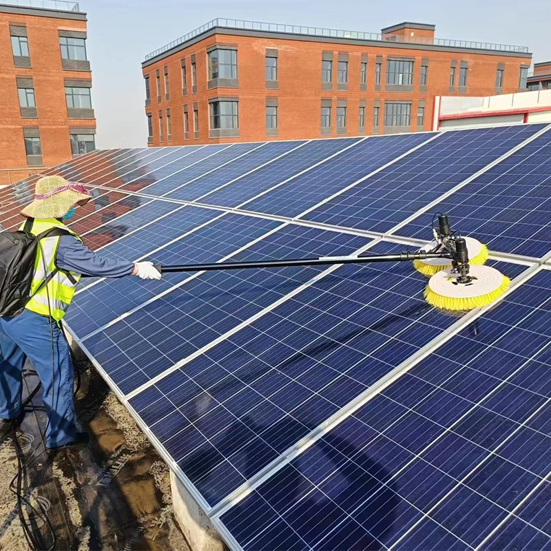 Вращающаяся щетка с ПВ-панелью оборудование для очистки двойной головкой машина солнечной