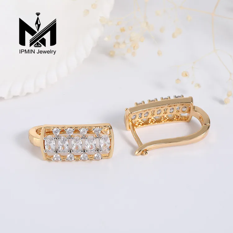 Guangzhou Wholesale Jewelry 18K Gold Plated Earrings Fashion Hoop Earrings