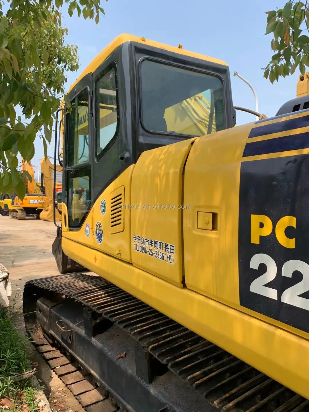 Japan original Used Komatsu pc220-8 excavators 22tons Second hand machine 22tons used komatsu pc220 crawler excavators used