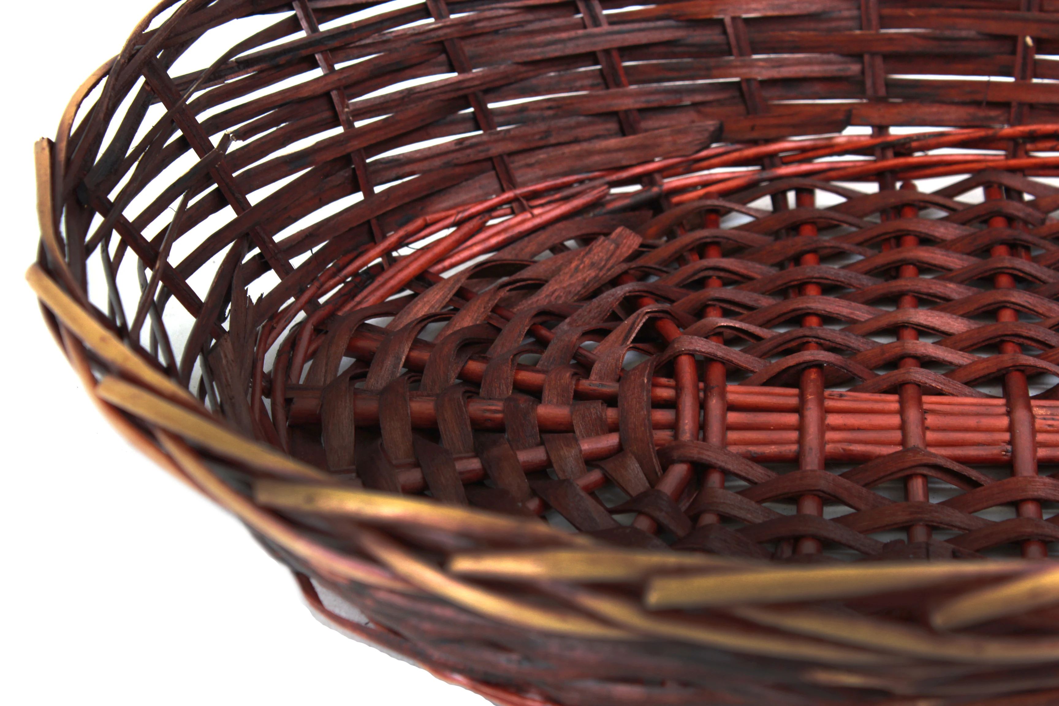 China Basket Supplier Hand Woven Cheap Price Wholesale Willow Material Wicker Gift Basket Tray in Bulk
