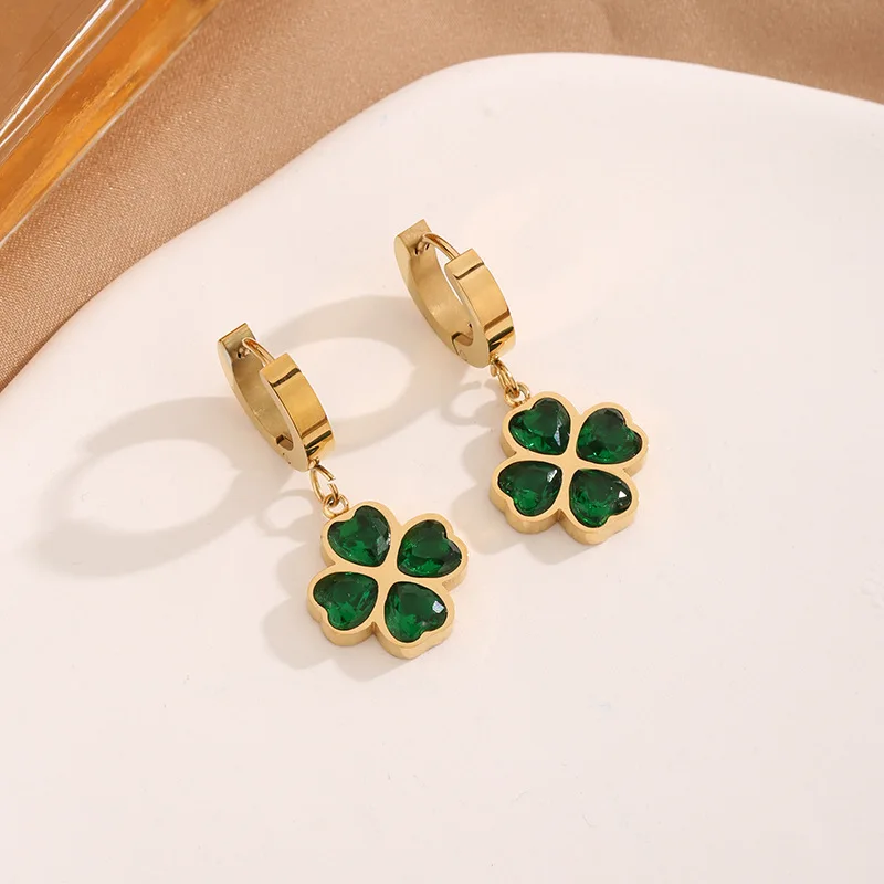 Clover necklace Four Leave Clover Fashion Women Jewelry Titanium Steel Chain Clover Earrings Necklace Ring Bracelet Jewelry Set